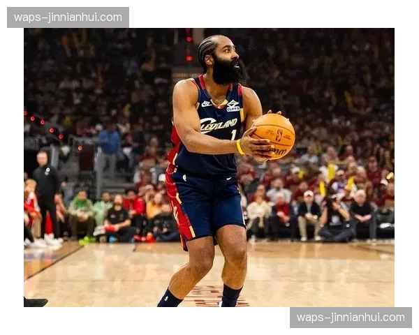 骑士米切尔季后赛前两场62分 队史仅次于詹姆斯纪录